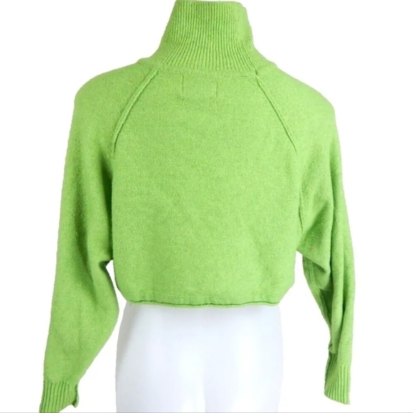 Urban Outfitters Kyla Turtleneck Crop Sweater - Picture 4 of 4